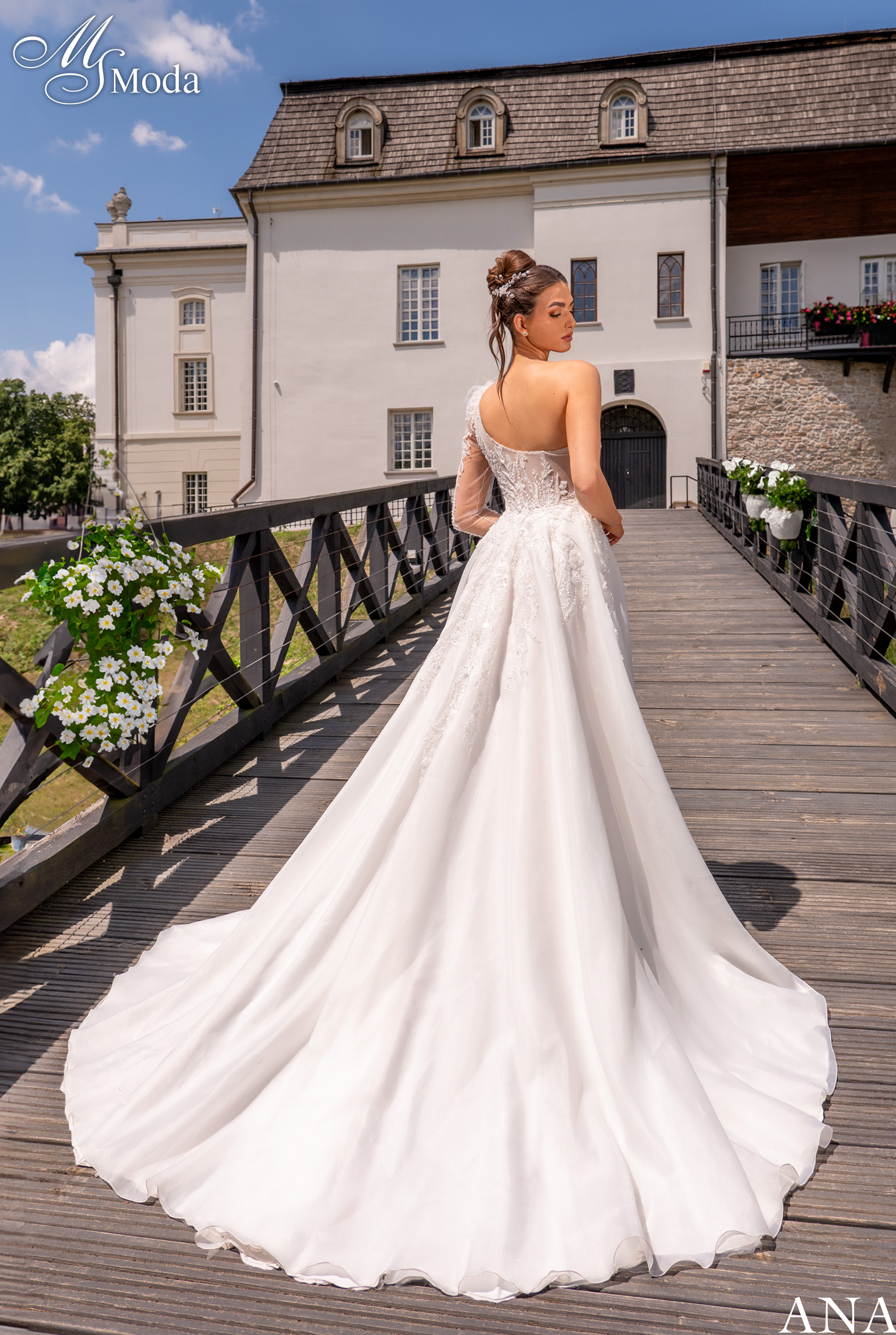 Wedding Dress ANA - Collection 2025