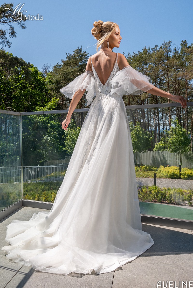 Suknia slubna AVELINE - 2024