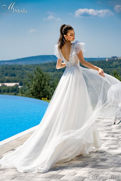 Suknia slubna DAYANA - 2023