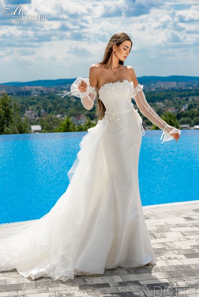 Suknia slubna DOTTIE - 2023