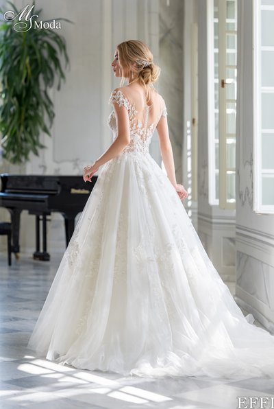 Suknia slubna EFFI - 2025