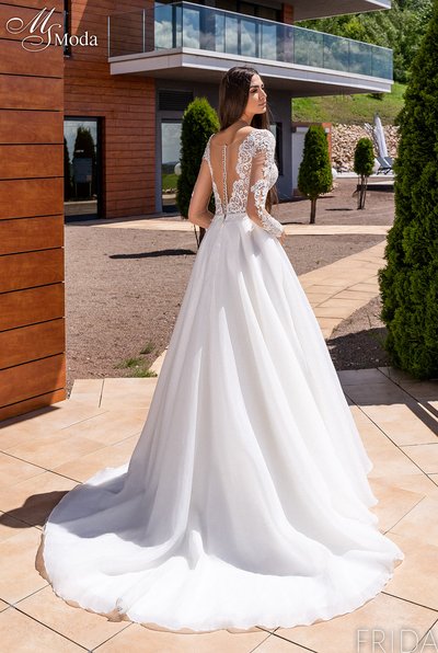 Suknia slubna FRIDA - 2023