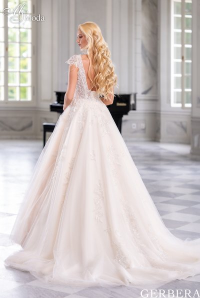 Suknia slubna GERBERA - 2025