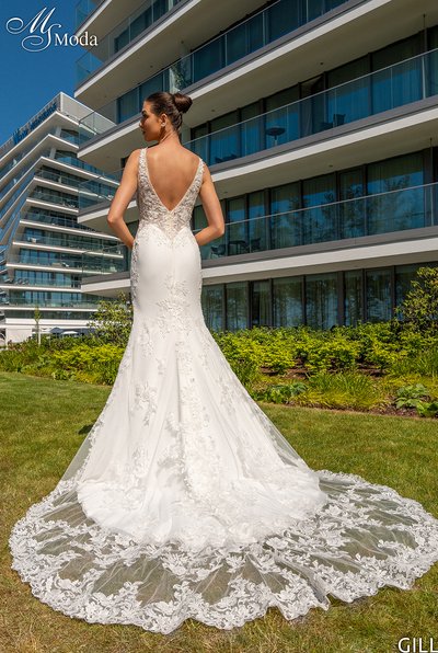 Suknia slubna GILL - 2024