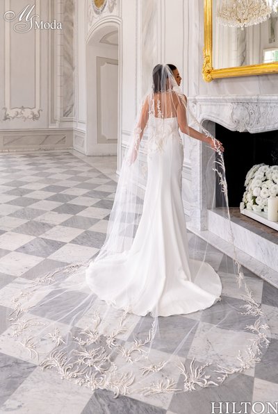 Suknia slubna HILTON - 2025