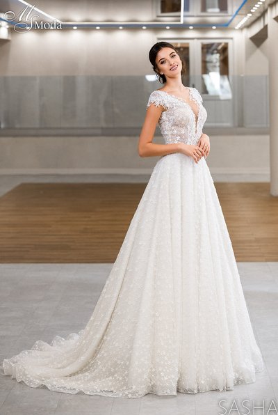 Suknia slubna SASHA - 2023