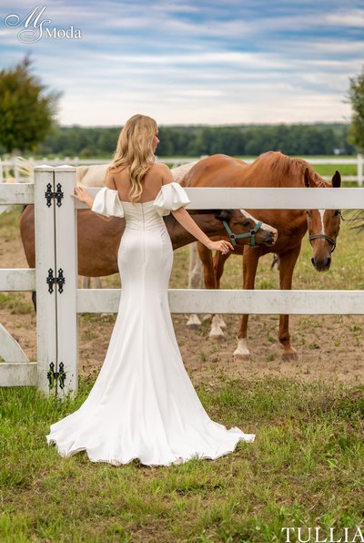 Suknia slubna TULLIA - 2025