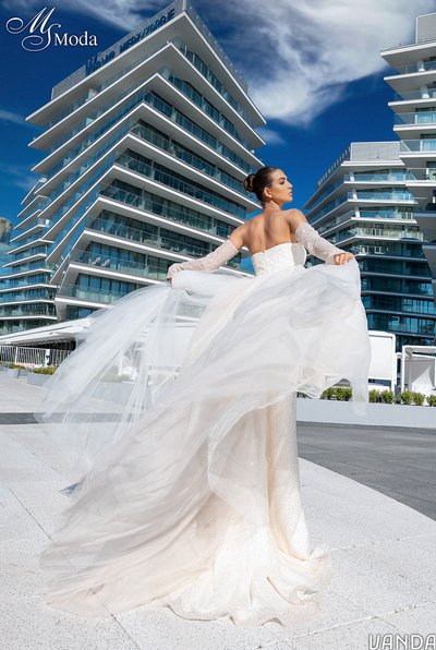 Suknia slubna VANDA - 2024