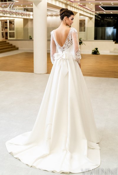 Suknia slubna VIVIENNE - 2023
